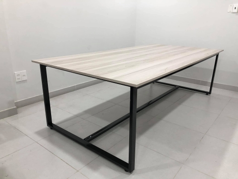 Bàn họp chân sắt 1m x 2m giá rẻ : BH  - 2010