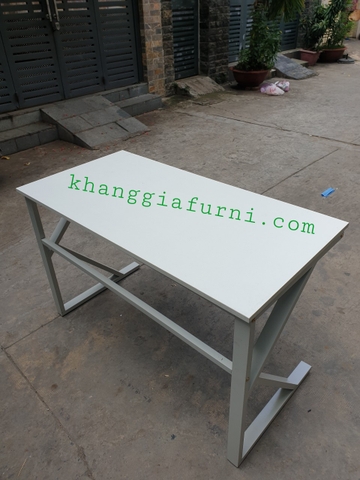 Bàn làm việc tại nhà chân sắt K : K120x60