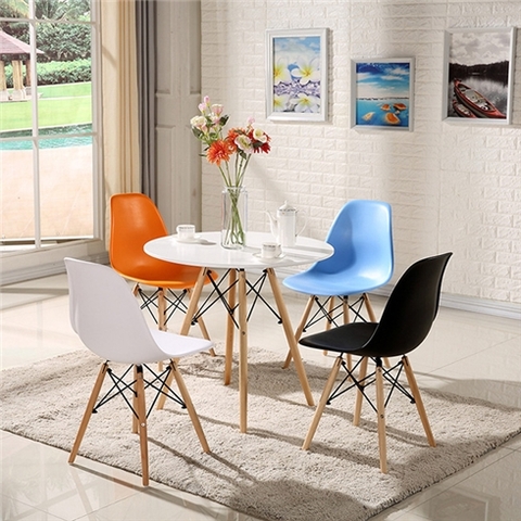Bộ bàn ghế Eames nhập khẩu giá rẻ tại tphcm - Mã : EB04