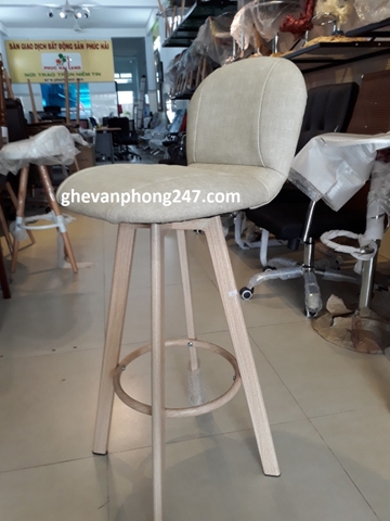 Ghế quầy bar chân sắt sơn tĩnh điện giả gỗ - Mã : 402A