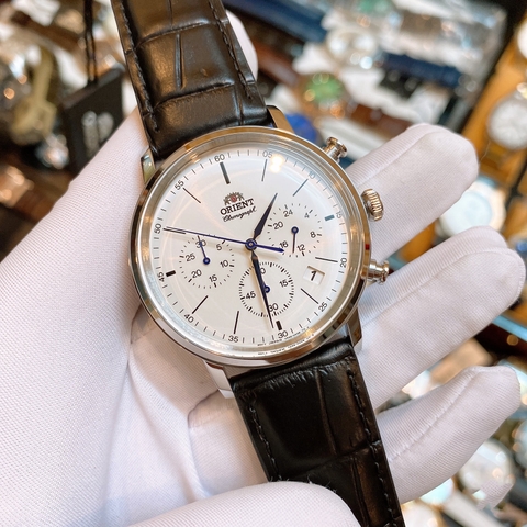 Đồng hồ nam ORIENT CHRONOGRAPH RA-KV0405S10B
