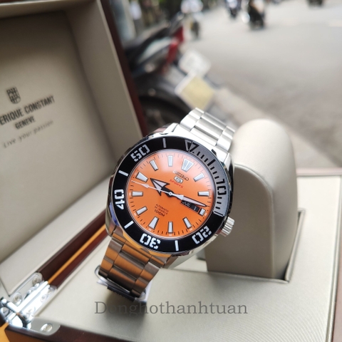 Đồng hồ nam SEIKO 5 SRPC55K1 Kiểu dáng Sport