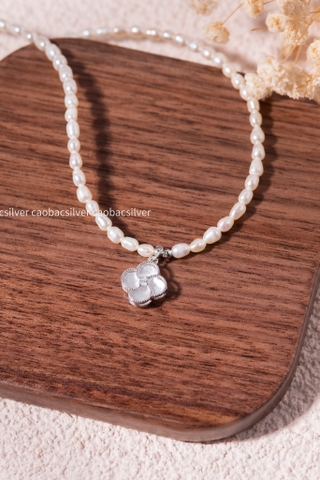 Chuỗi Ngọc trai Freshwater White Twisty Bloom