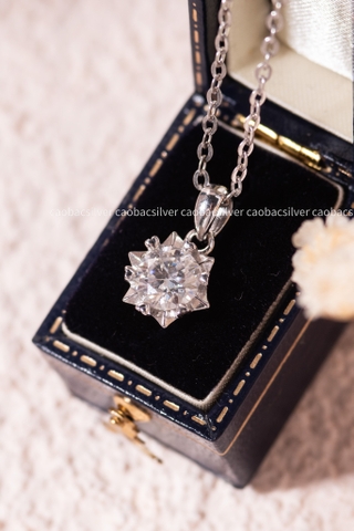 Dây chuyền bạc ta xi vàng trắng đính Kim Cương Moissanite tròn đính đá nhánh hoa