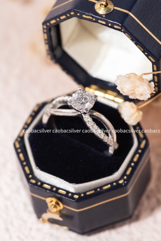 Nhẫn bạc ta xi vàng trắng đính Kim Cương Moissanite hình hồ điệp đính đá