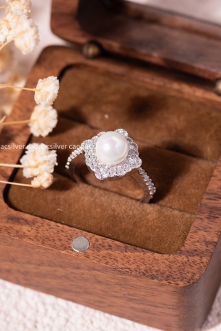 Nhẫn bạc Việt Nam Ngọc trai Freshwater Halo Petal