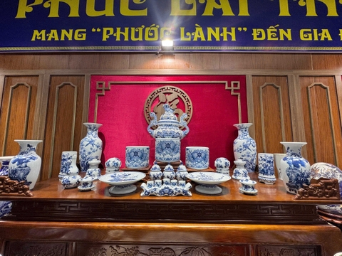 Bộ đồ thờ Vạn Thọ Vô Cương - Kỹ thuật thêu hoa dệt gấm đỉnh cao