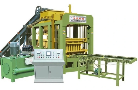 Máy gạch QT12-15 Dongfeng