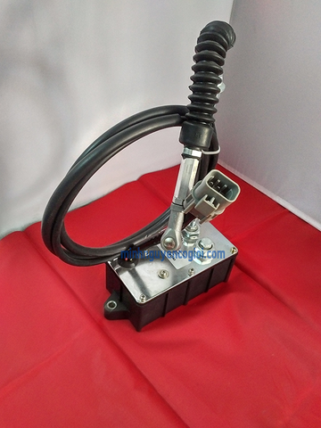 Mô tơ ga máy xúc E320C E320D E320/ 247-5212 227-7672 157-3177