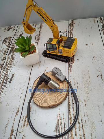 Cảm biến vị trí trục khuỷ 029600-1290 8-97306113-1