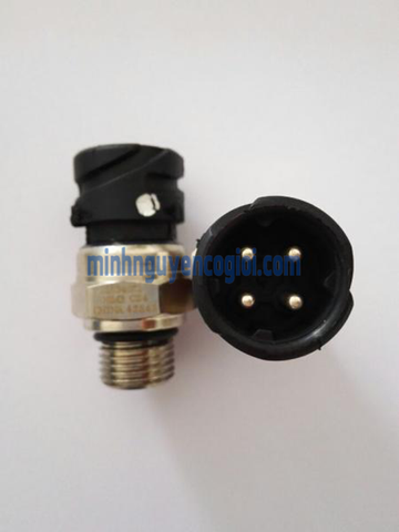 Cảm biến áp suất dầu Volvo VOE 21634021