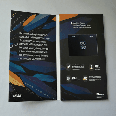 Brochure/Catalogue LCD thể hiện đẳng cấp trong việc giới thiệu sản phẩm đến khách hàng