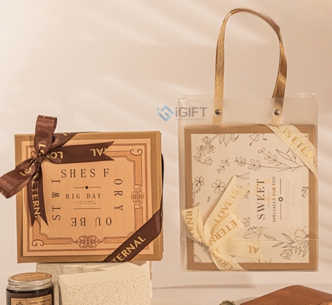 Gợi ý set quà tặng doanh nghiệp dịp 20/10 - lễ Giáng sinh