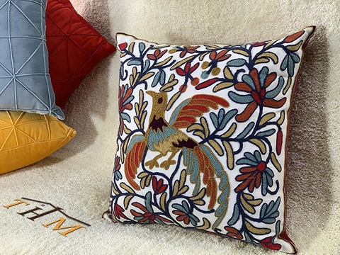 Gối thêu tựa lưng ghế sofa 042