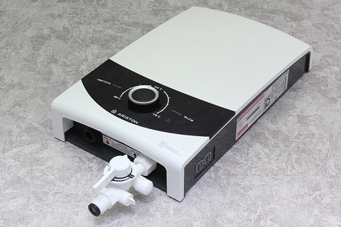 Máy nước nóng Ariston SMC45PE-VN
