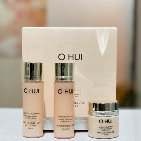 Set dưỡng ẩm mini Ohui hồng