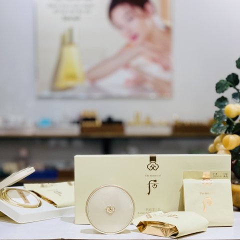 Bộ Phấn Nước Chống Lão Hóa Whoo Luxury Golden Cushion Glow SPF50/PA+++ Nội Địa