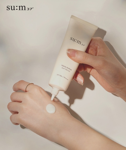 Tinh Chất Chống Nắng Dưỡng Ẩm Và Dịu Nhẹ Su:m37 Micro Active Sun Serum 30ml