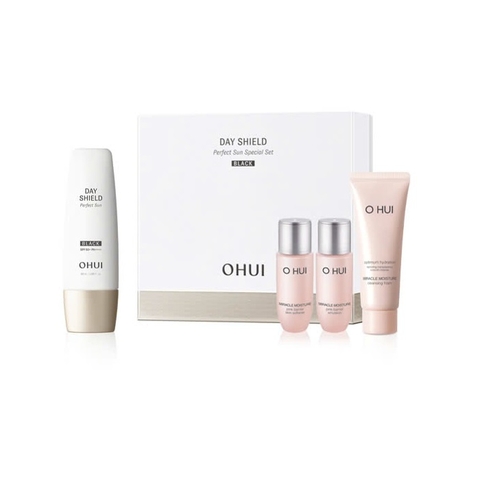 Bộ Kem Chống Nắng Ohui Day Shield Perfect Sun Black Special Set