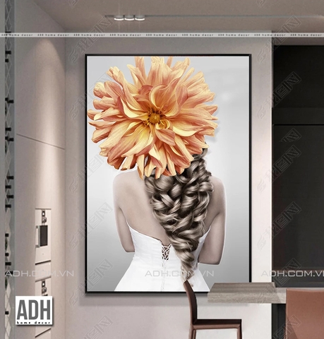 Tranh canvas hình cô gái và hoa cúc vàng ADH00720