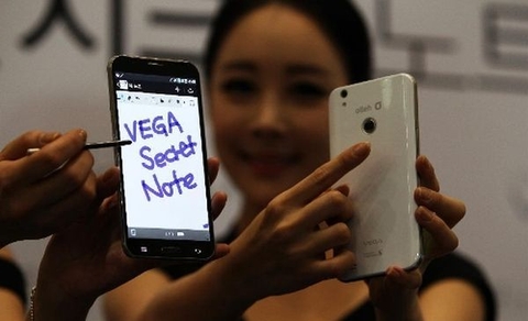Smartphone Hàn Quốc bảo mật vân tay như iPhone 5S