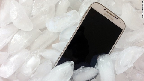 Mẹo giúp smarphone vượt qua ngày đông giá lạnh