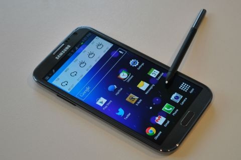 Galaxy Note III sản xuất hàng loạt vào tháng 8, bán ra sớm hơn