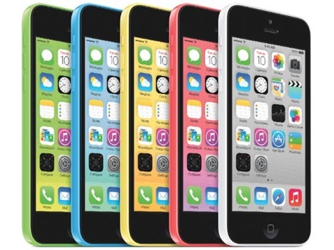 iPhone 5C và các smartphone tầm trung, ai trội hơn?