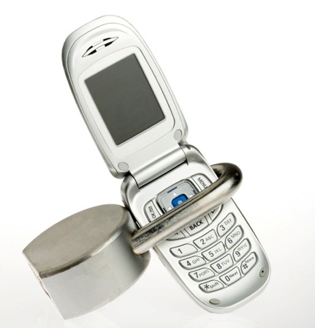 Samsung khóa mạng thiết bị mới: Rào cản lớn cho hàng xách tay