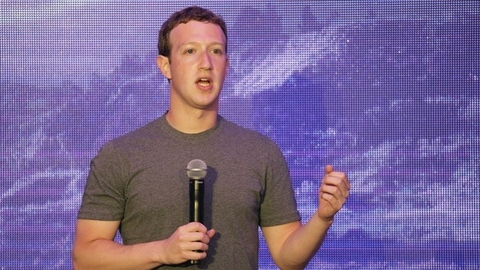 Ông chủ Facebook nói tiếng Trung như gió