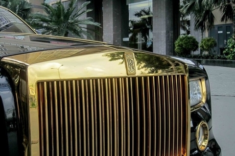 Cận cảnh Rolls-Royce mạ vàng biển Quảng Ninh tại Sài Gòn