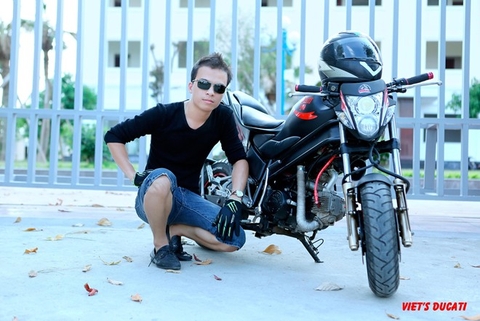 Xe tự chế độc đáo của tín đồ Ducati tại Hải Dương