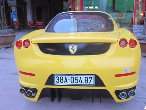 Những siêu xe chế từ đồng nát ở Việt Nam