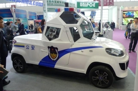 Xe chống đạn kỳ lạ ở Trung Quốc