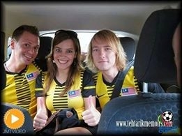 Cộng đồng mạng Malaysia đăng ảnh xin lỗi CĐV VN