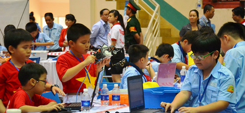 Học sinh Đà Nẵng được tiếp cận môn học về Robot