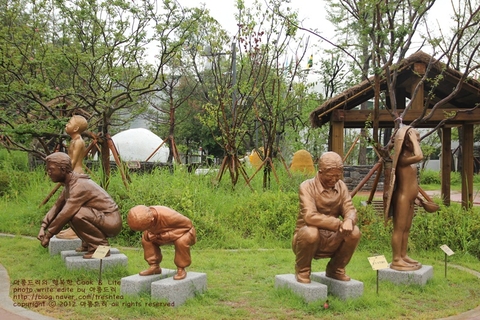 CÔNG VIÊN BỒN CẦU VÀ VĂN HÓA “!” CỦA NGƯỜI HÀN QUỐC
