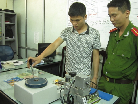 Nguy cơ mất tiền oan đang đe doạ người dùng ATM Việt Nam