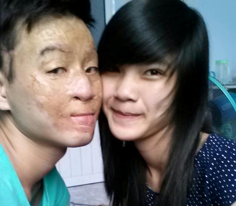 Người chồng tiết lộ về mối tình không tưởng chấn động mạng