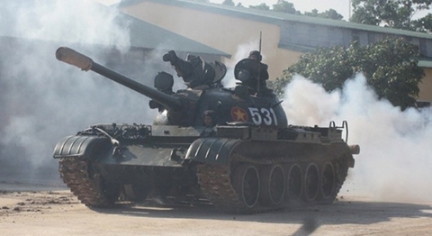 VN chế tạo hệ thống thủy lực trợ lực lái xe tăng T-54, T-55