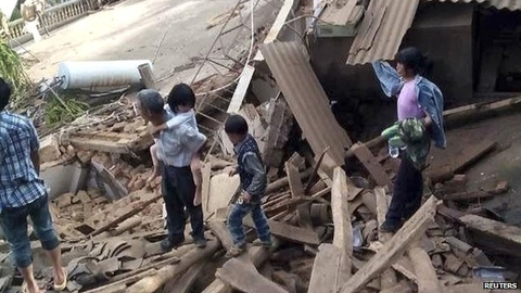 Trung Quốc chấn động vì động đất