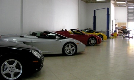 Đua đòi 4 bánh: Vênh mặt vài tháng, "buốt ruột" vài năm