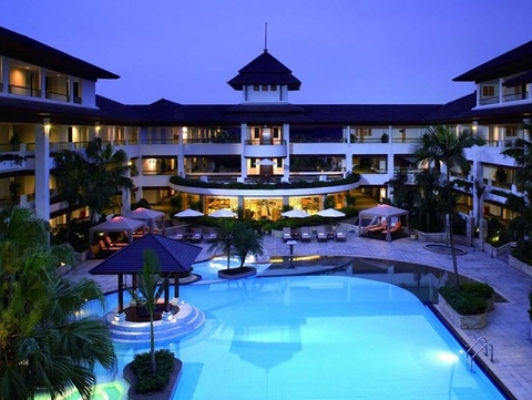 Khám phá sân golf lớn nhất thế giới tại Trung Quốc