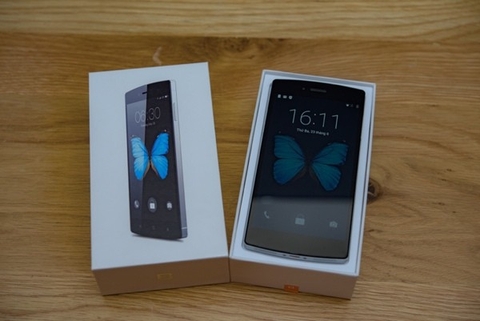 Bên trong Bphone của Bkav có gì?