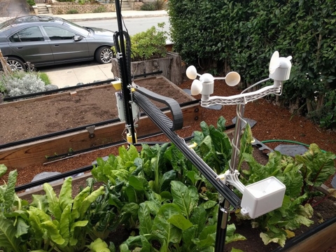 Farmbot- Robot tự động trồng và chăm sóc rau sạch tại nhà
