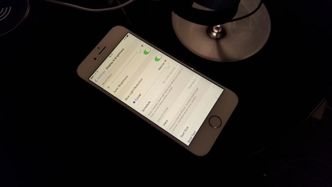 Cách bật chế độ bảo vệ mắt trên iPhone