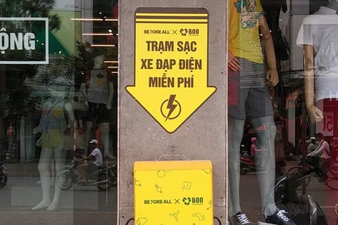 Trạm sạc miễn phí siêu tiện ích giữa lòng Thủ đô dành cho xe đạp điện