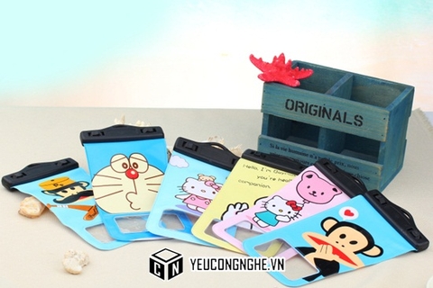 Những thiết bị không thể thiếu khi đi biển dịp hè