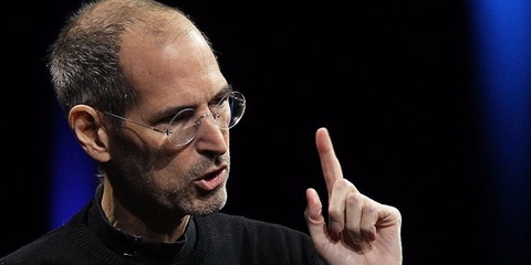 Steve Jobs giải thích lý do Apple bỏ các tính năng iPhone