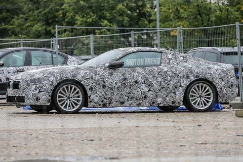Chiêm ngưỡng BMW 8-series lần đầu lộ diện